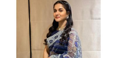 তাহসানের সঙ্গে বিচ্ছেদ মানতে পারেননি মিথিলা